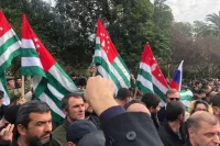 Ermənilər abxazlarla da “qanlı-bıçaq” oldular: Rusiya işə qarışdı