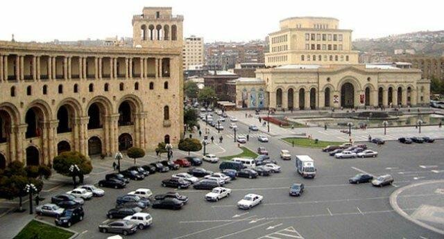Ermənistan Rusiyanı Azərbaycanla sərhədə niyə buraxmır? - Cavab belə oldu