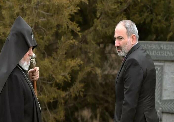 Paşinyan hücuma keçir: Ermənistanın baş naziri II Qaregini devirmək üçün qrup yaradır